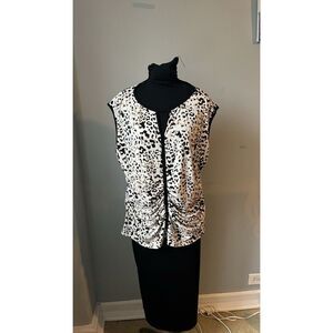 Vince Camuto top 1X leopard print sleeveless Mob wife Sophisticated Urban Baddie